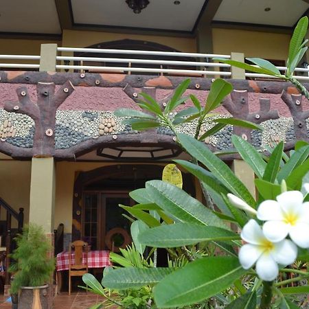J-Lais Balai Turista - Pensionne House Puerto Princesa Exteriör bild