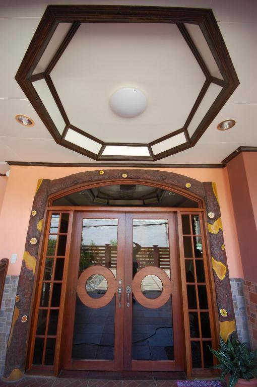 J-Lais Balai Turista - Pensionne House Puerto Princesa Exteriör bild