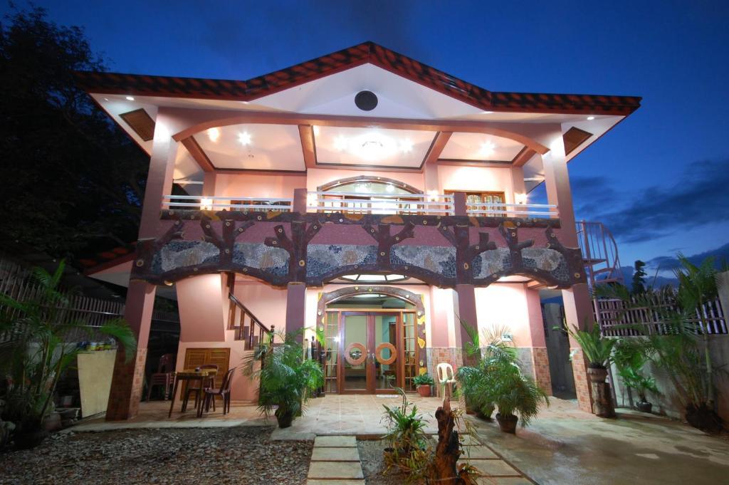 J-Lais Balai Turista - Pensionne House Puerto Princesa Exteriör bild
