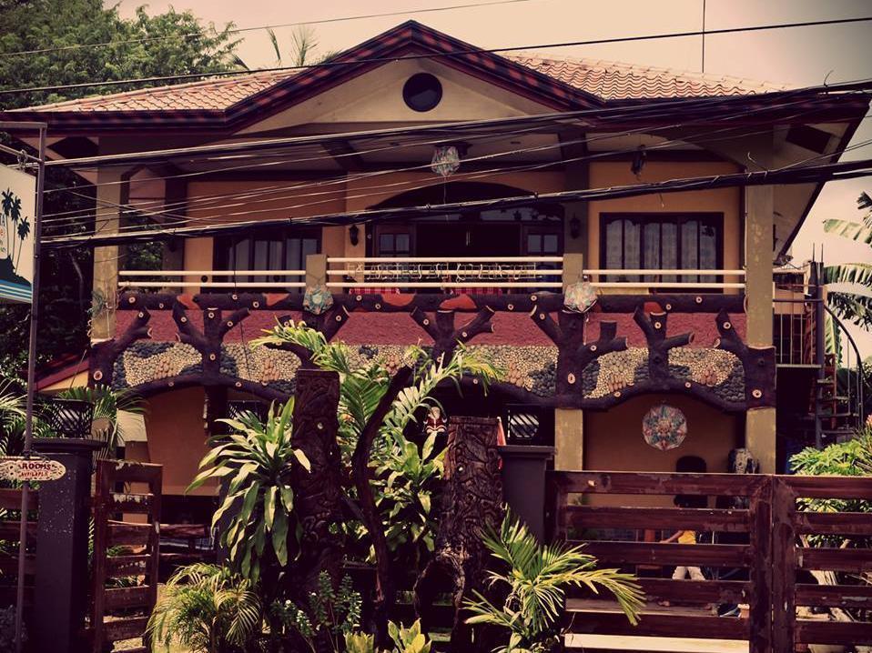 J-Lais Balai Turista - Pensionne House Puerto Princesa Exteriör bild